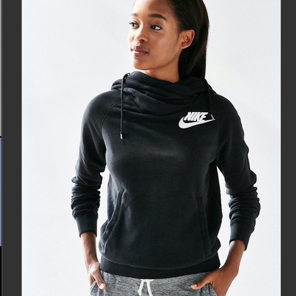 TRENDY scoopy neck sweater - Picture 2 of 6